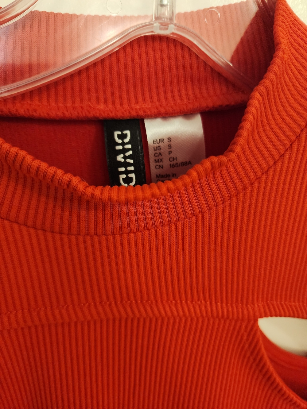 H&M Red Long-Sleeve Cutout Mini Dress - Picture 3 of 4